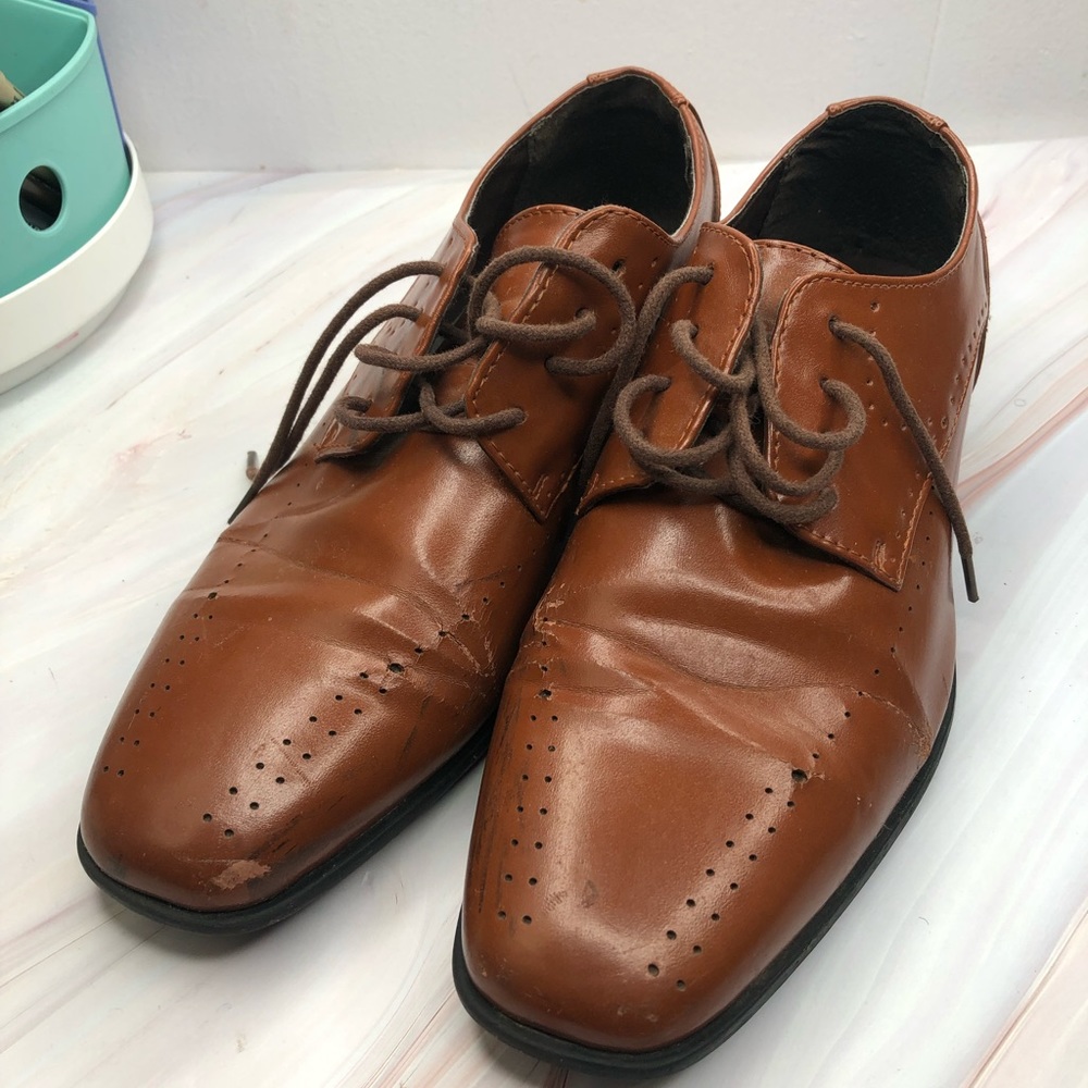 Stacey Adam’s youth shoe ( size 6)